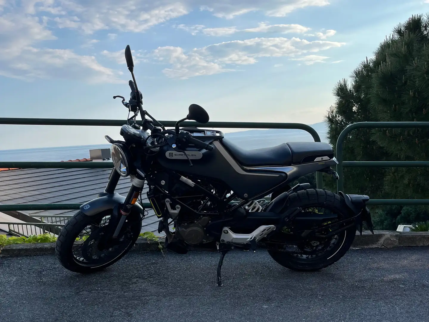Husqvarna Svartpilen Zwart - 2