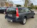 Volvo XC70 2.5T AWD Aut6 BTW auto netto €8884,- Bluetooth Gris - thumbnail 3