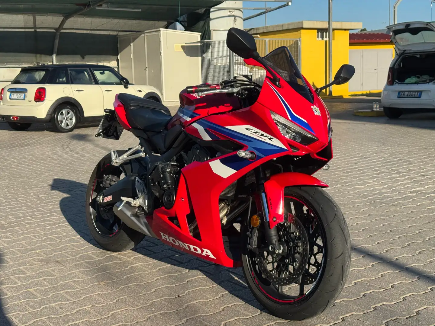 Honda CBR 650 Cbr 650 r 2024 e-clutch - 1