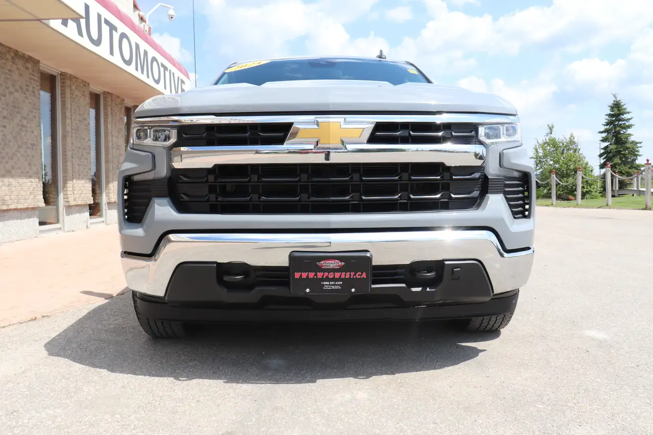 Chevrolet Silverado 1500 снимка Chevrolet Silverado 1500