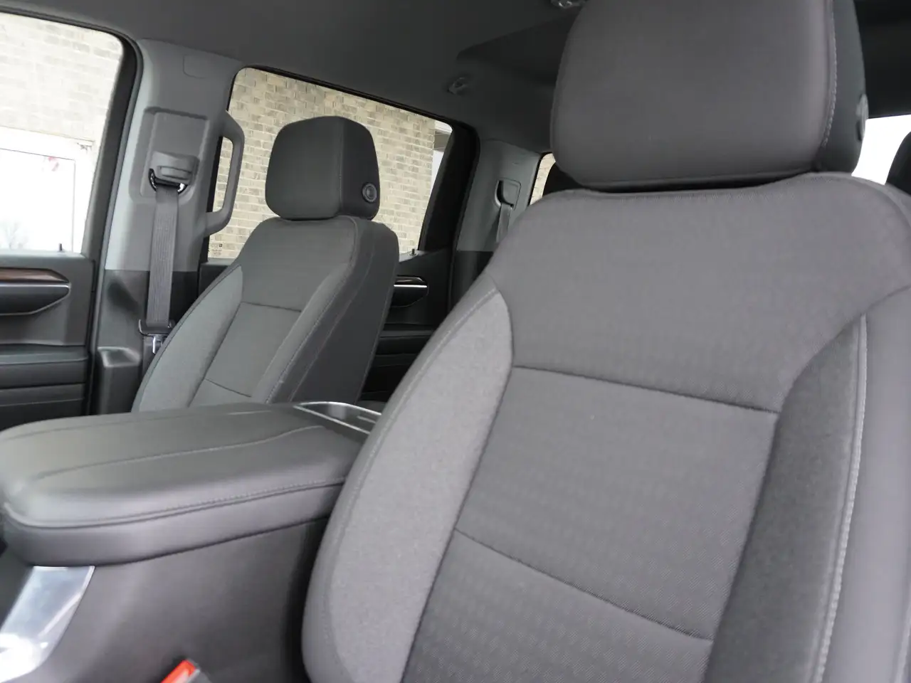 Chevrolet Silverado 1500 снимка Chevrolet Silverado 1500