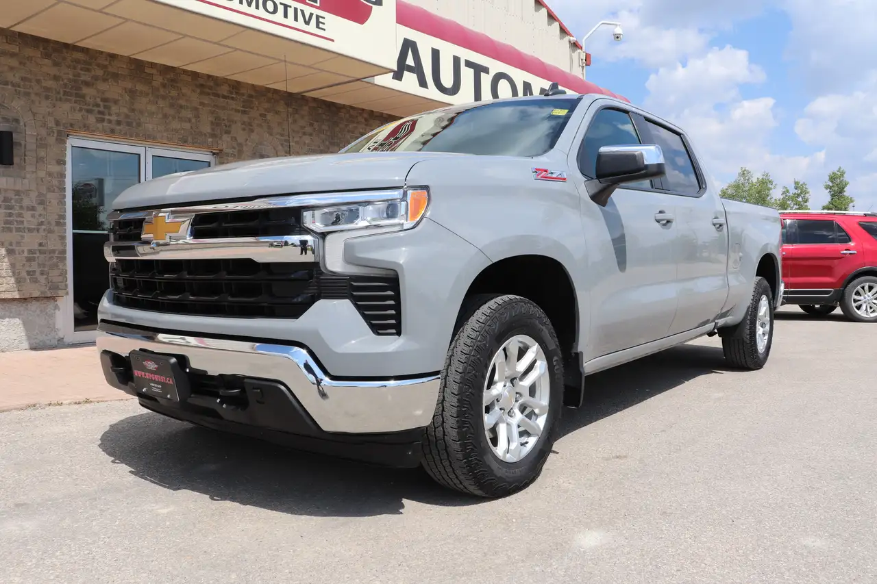 Chevrolet Silverado 1500 снимка Chevrolet Silverado 1500