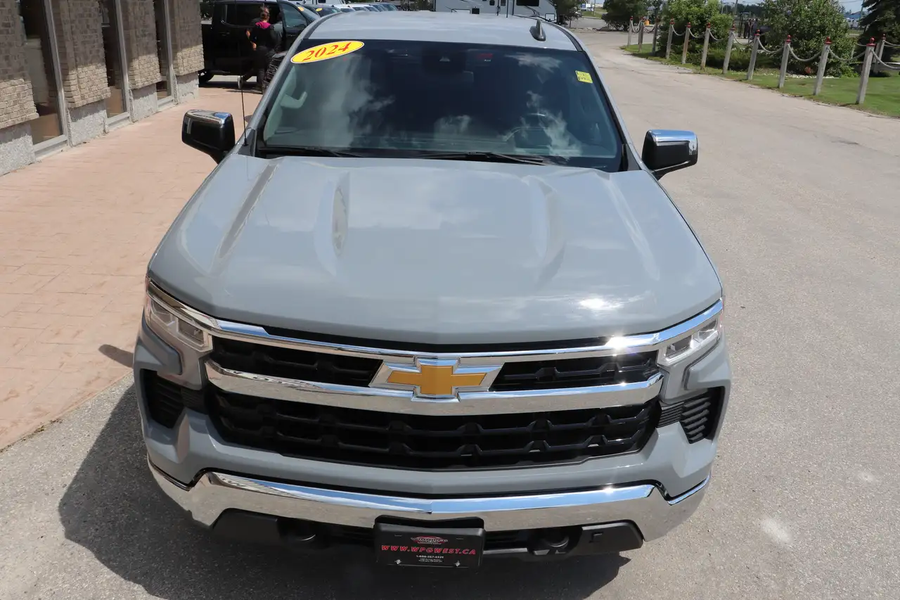 Chevrolet Silverado 1500 снимка Chevrolet Silverado 1500