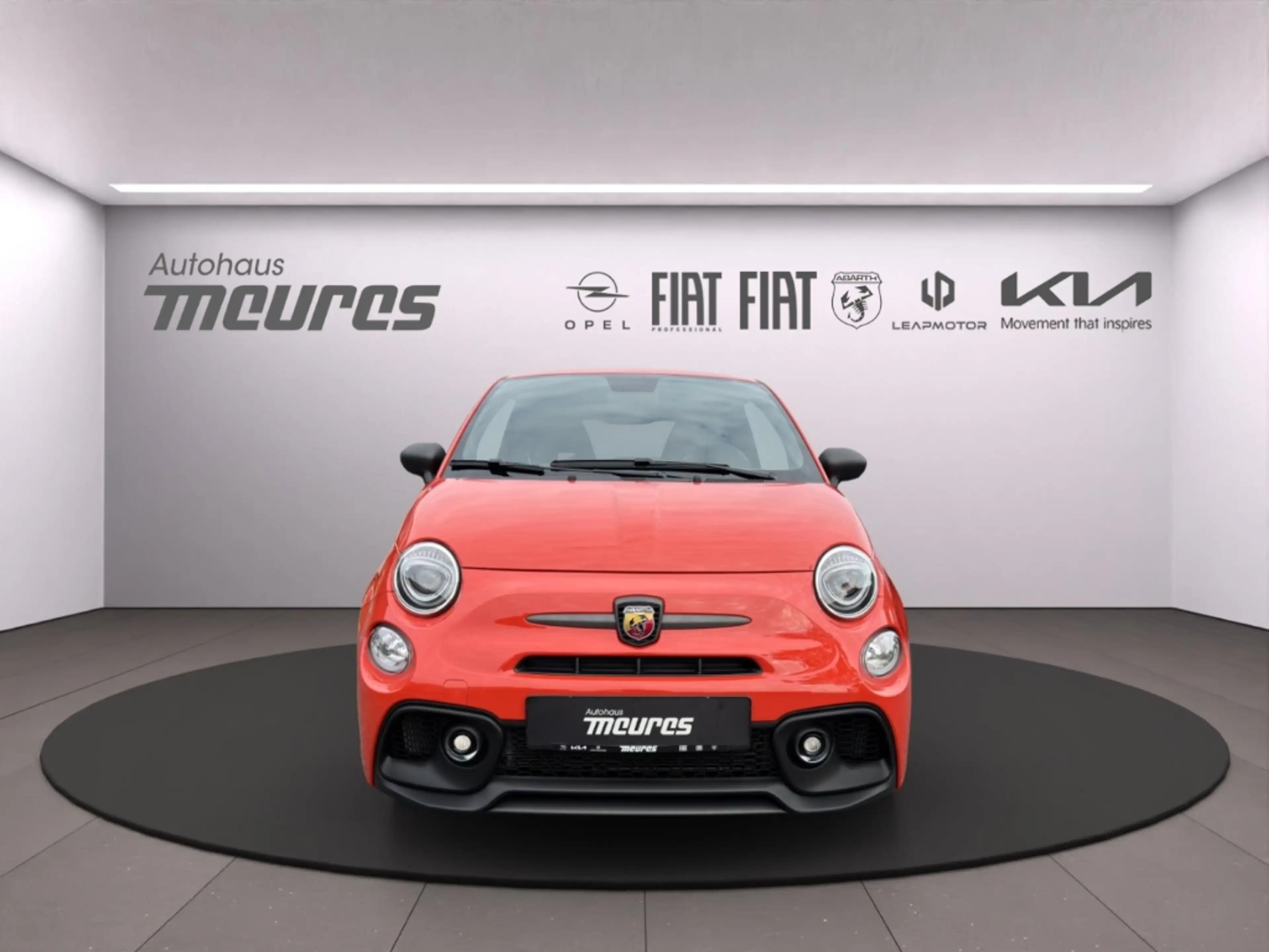 Abarth 500 695 MTA 1.4 T-Jet 16V Apple CarPlay Klima PDC Spor — photo 6