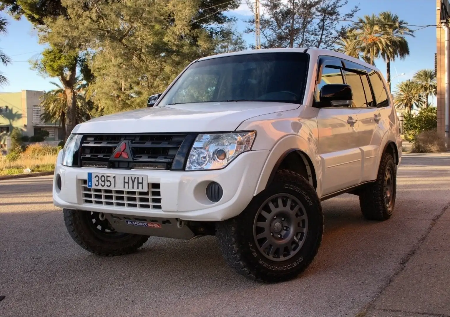 Mitsubishi Montero Montero 3.2DI-D Spirit Spirit Blanco - 2