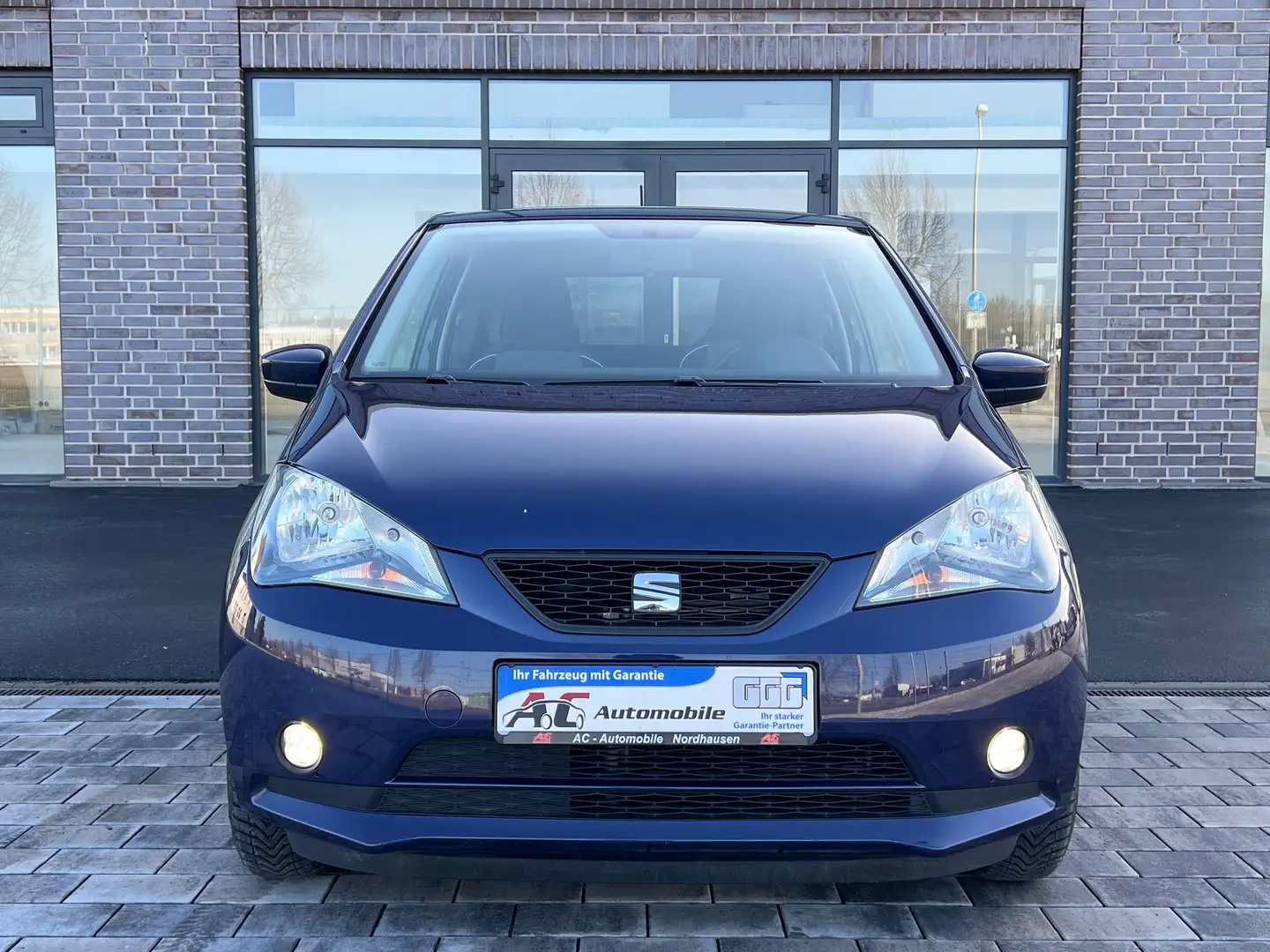 SEAT Mii Chic Blau - 2