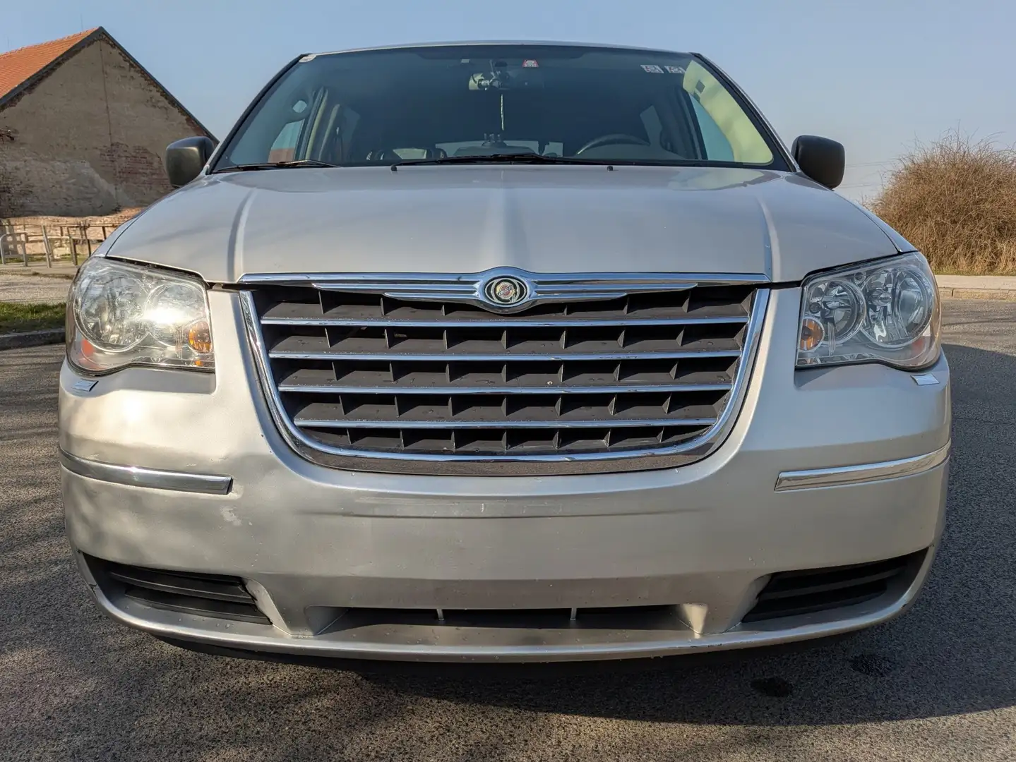 Chrysler Grand Voyager LX 2,8 CRD Aut. Silber - 2