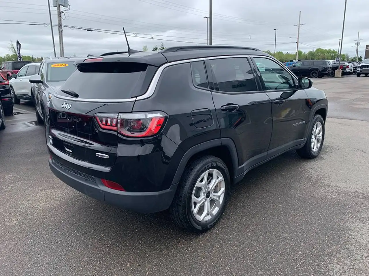 Jeep Compass снимка Jeep Compass