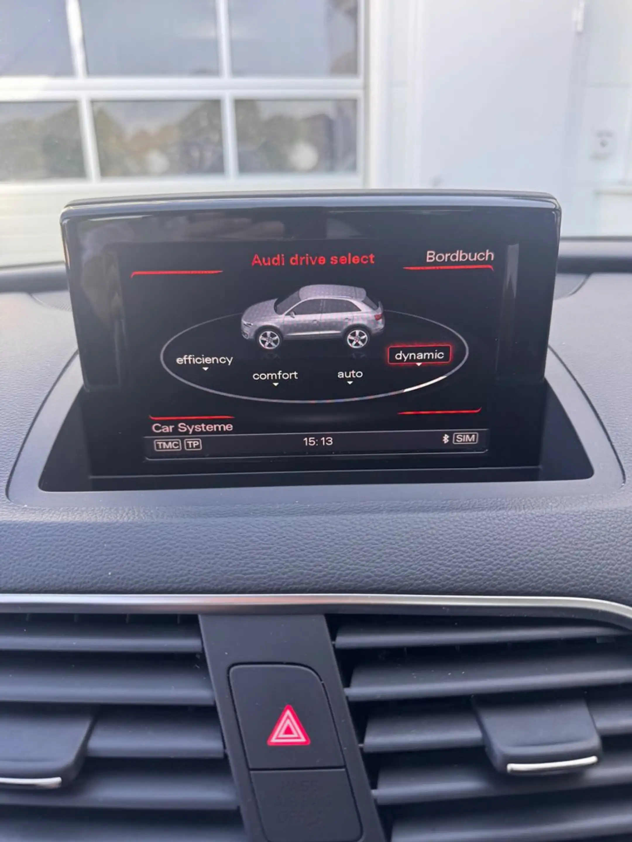 Audi Q3 design 2,0TDI NAVIGATION PDC XENON — photo 13