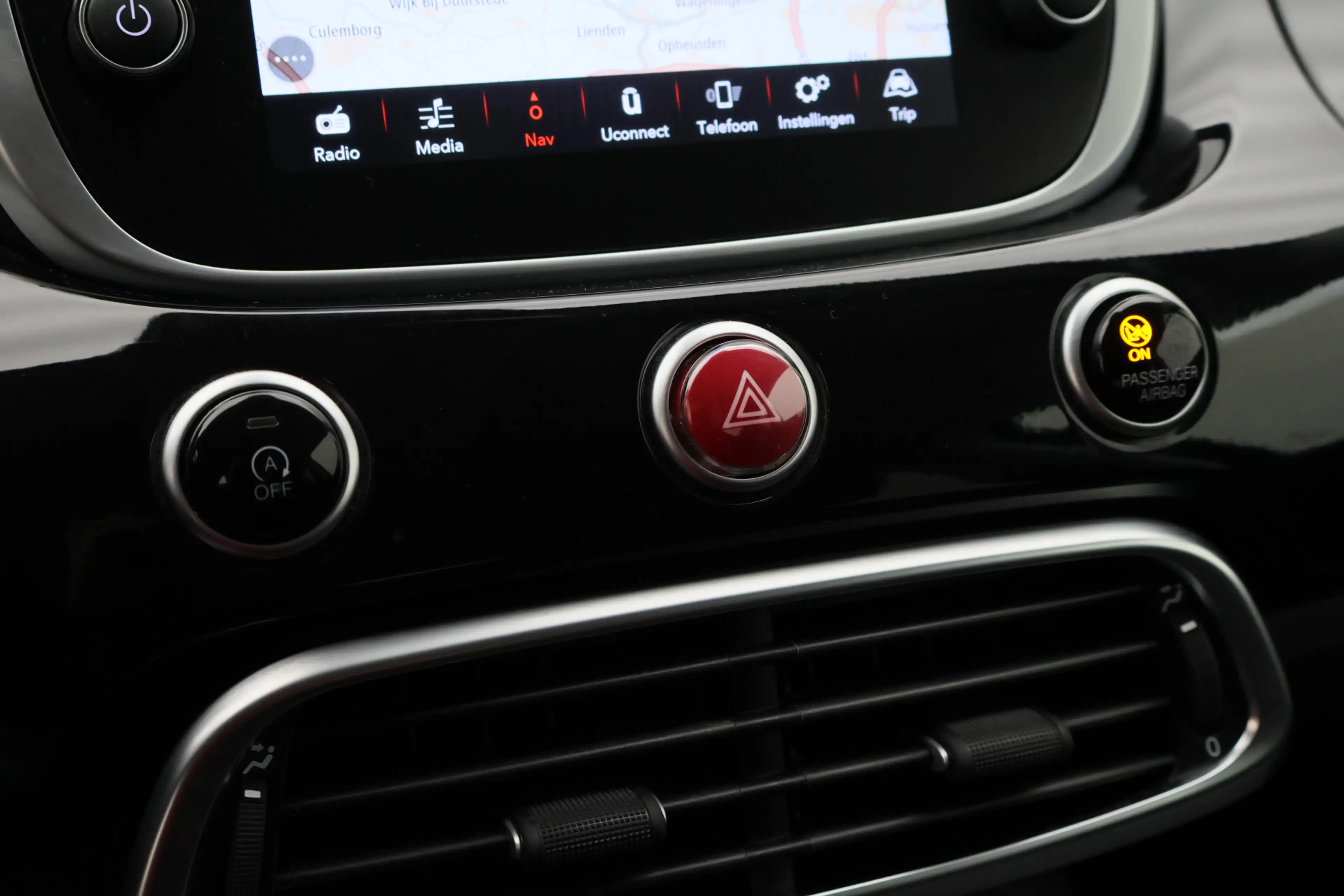 Fiat 500X Cross 1.3 GSE City Cross LED, Apple Carplay, Keyle — photo 44