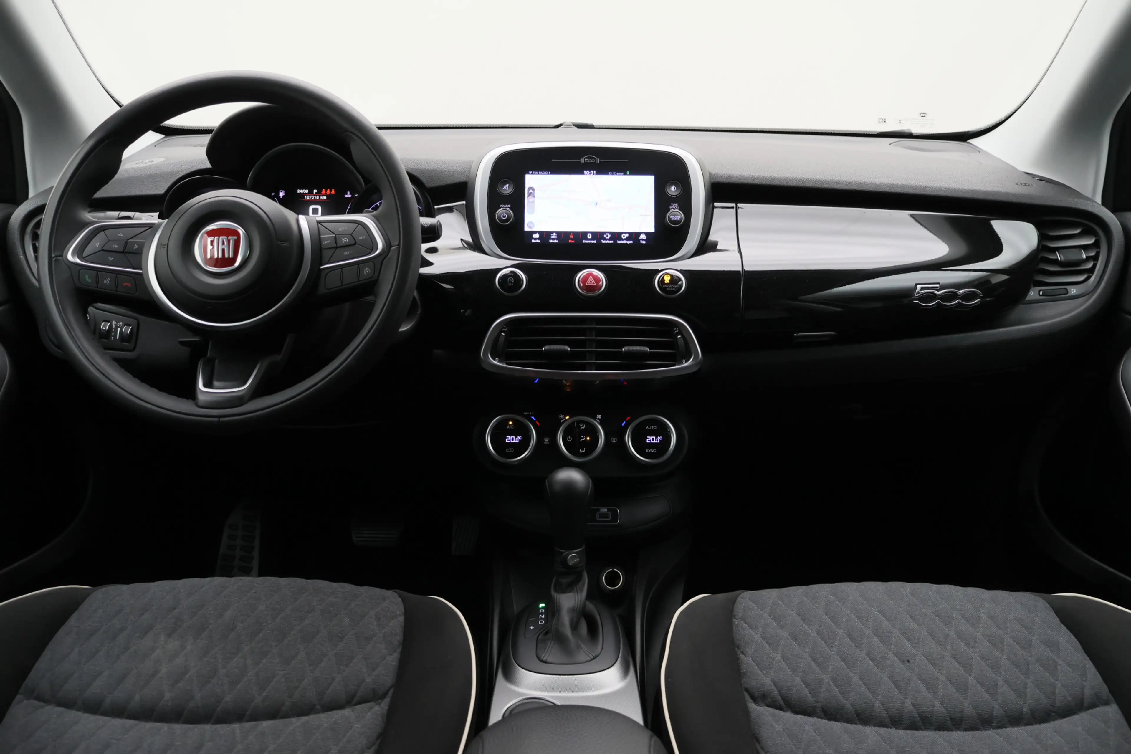 Fiat 500X Cross 1.3 GSE City Cross LED, Apple Carplay, Keyle — photo 2