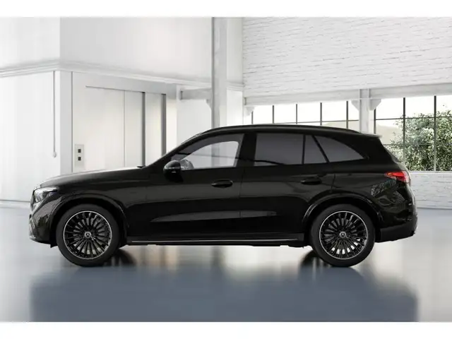 Mercedes-Benz GLC view 3