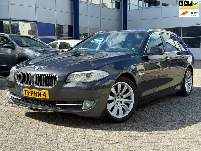 BMW 535 5-serie Touring 535i High Executive | 306pk