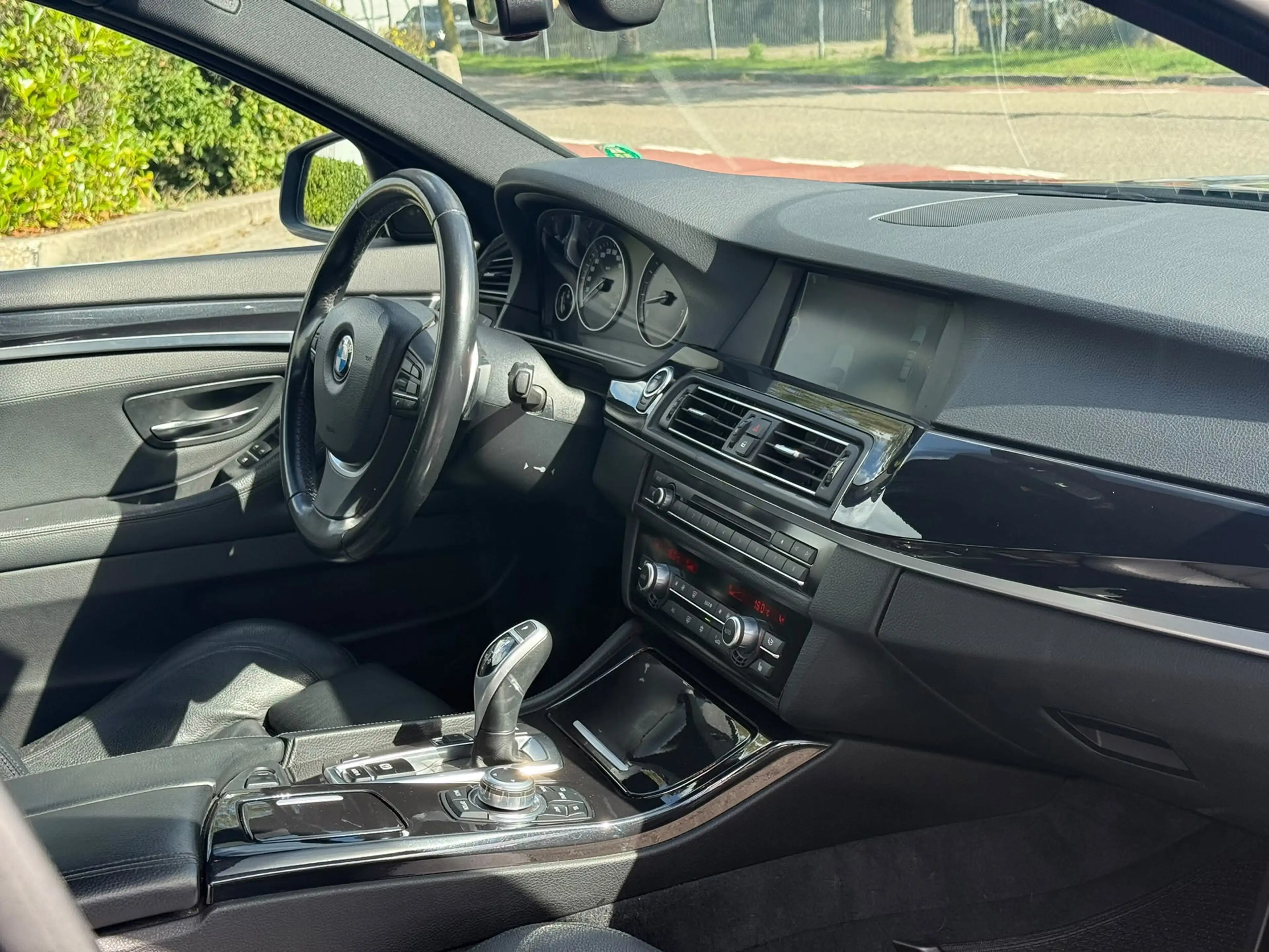 BMW 535 5-serie Touring 535i High Executive | 306pk — photo 9