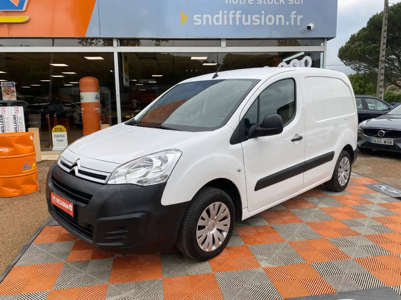 Citroen Berlingo 1.6 BLUEHDI 75 CONFORT GPS 3PL