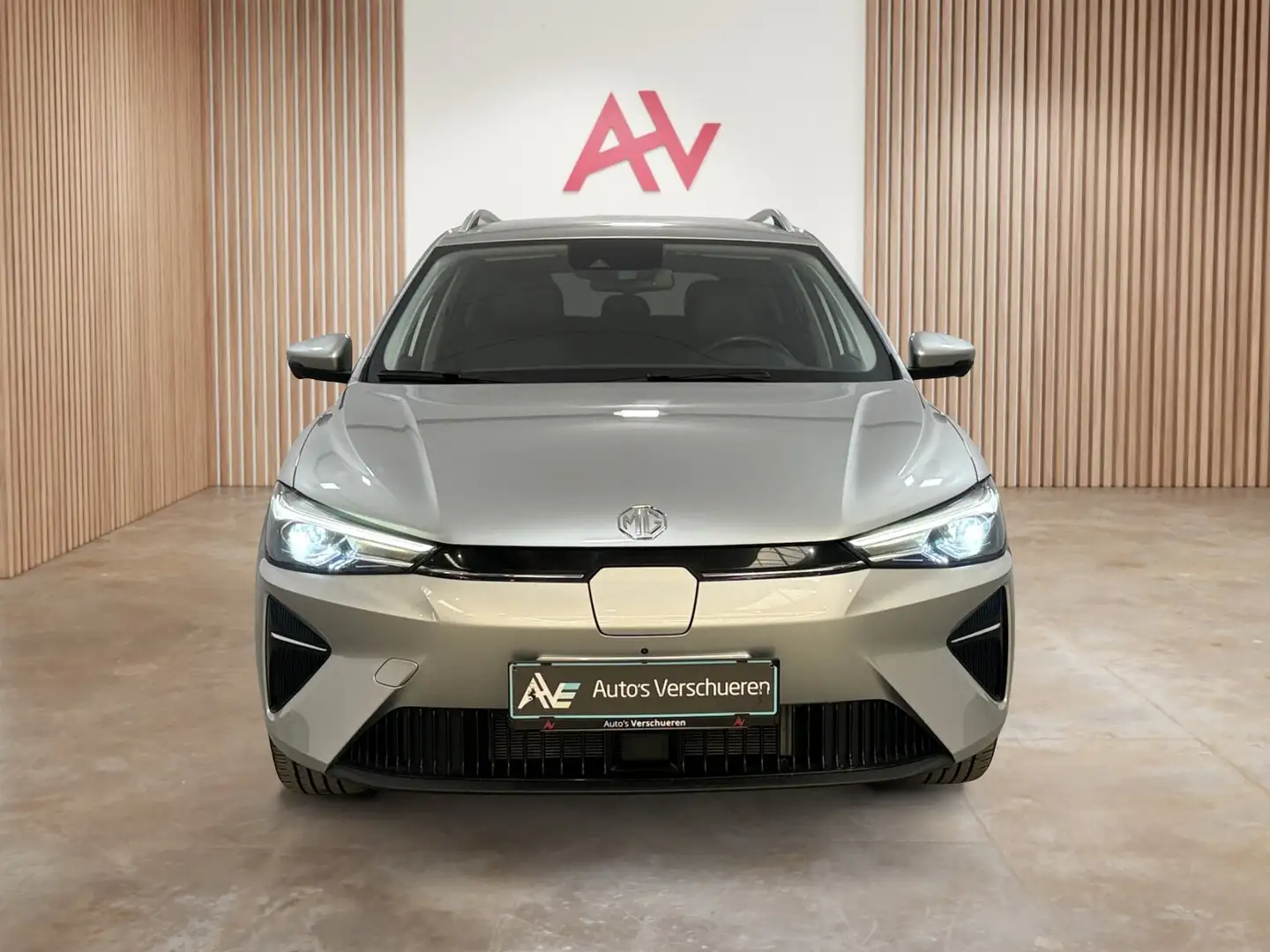 MG MG5 Long Range Luxury 61 kWh ** ACC | 360 Cam | Key... Plateado - 2