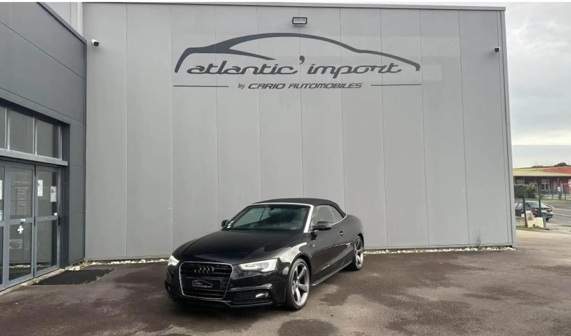 Audi A5 Cabriolet 2.0 TDI 190 S Line Schwarz - 1
