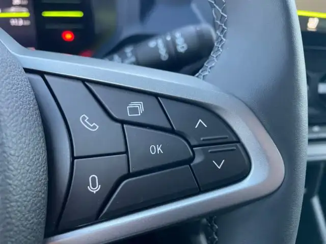 Dacia Duster view 10
