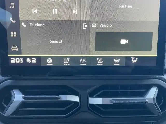 Dacia Duster view 12