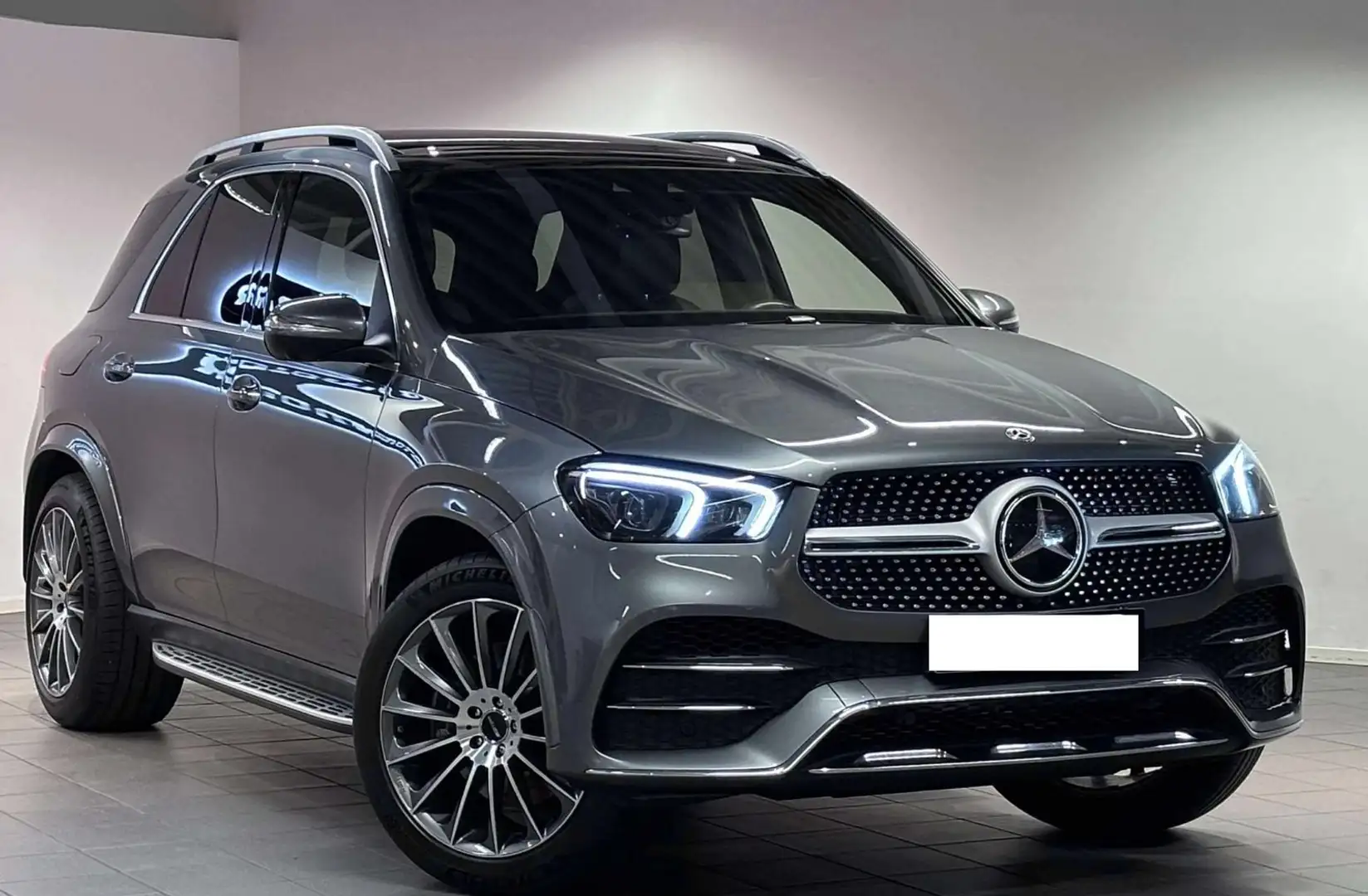 Mercedes-Benz GLE 350 d 4Matic AMG-Line*Standheizung*Panorama Gris - 2