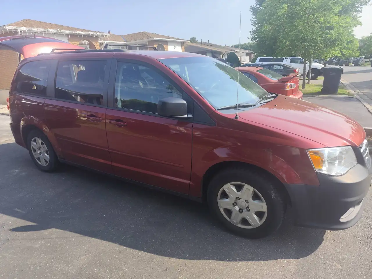 Dodge Grand Caravan fotografie Dodge Grand Caravan