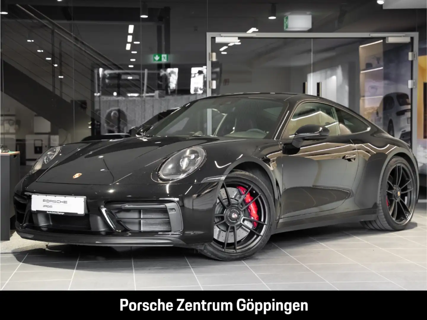 Porsche 992 911 Carrera GTS Sportabgas Rückfahrkamera Schwarz - 1