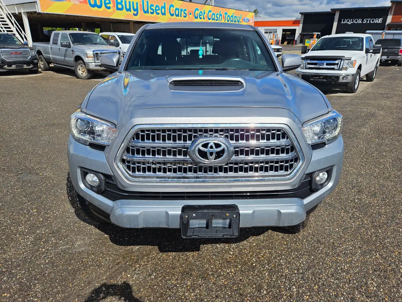 Toyota Tacoma снимка Toyota Tacoma