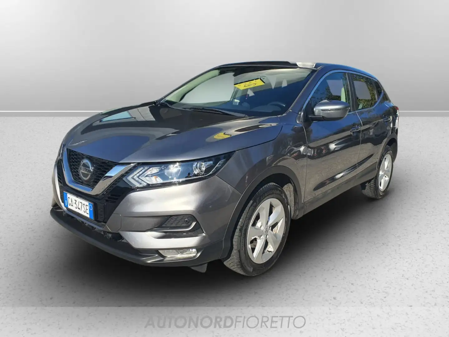 Nissan Qashqai 1.7 dci acenta 150cv Grijs - 1