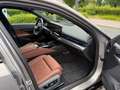 BMW i5 M60 met alle opties o.a. Bowers & Wilkins Grijs - thumbnail 9