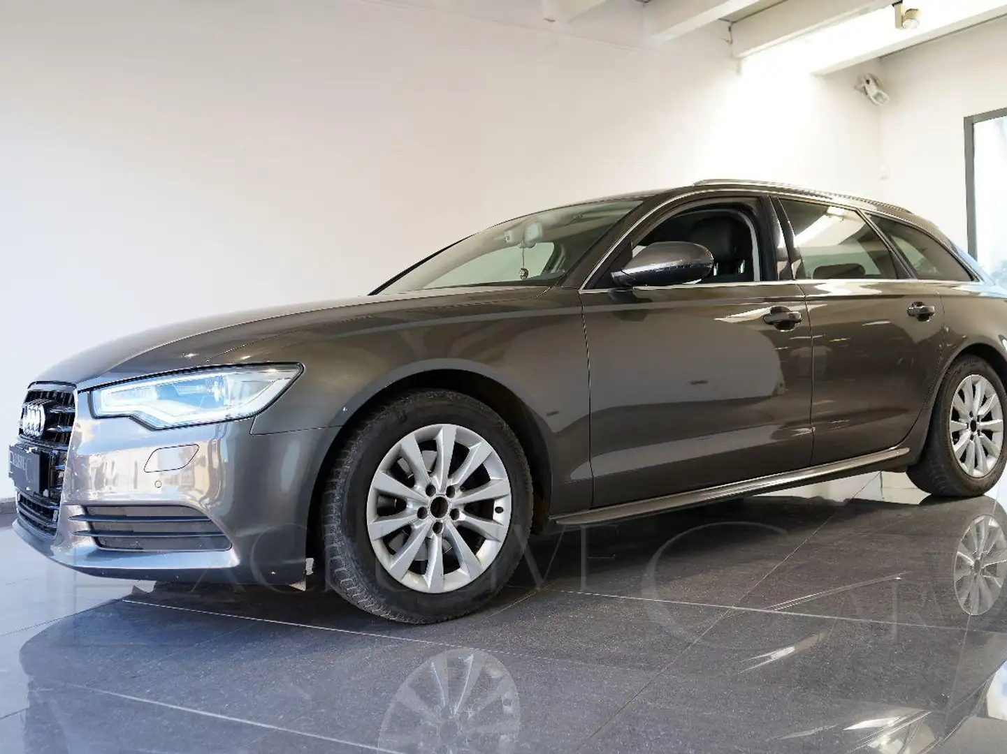 Audi A6 3.0 TDI 204 CV mult. Advanced Jaune - 2