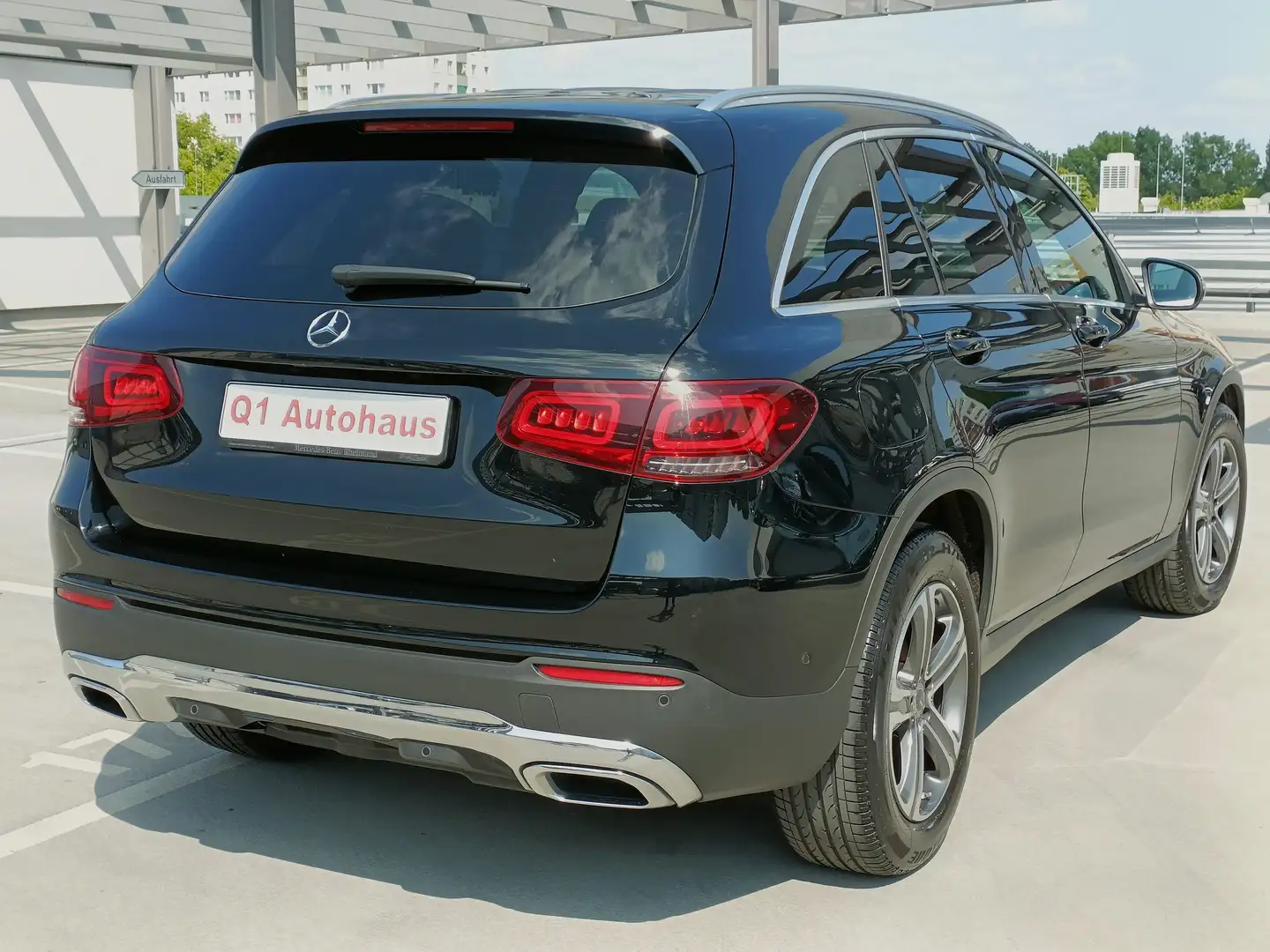 Mercedes-Benz GLC 220 d LEDER/SPUR+TOTW/RFK/AHK/EL.HECKKLAPPE/AUGMENREAL Noir - 2