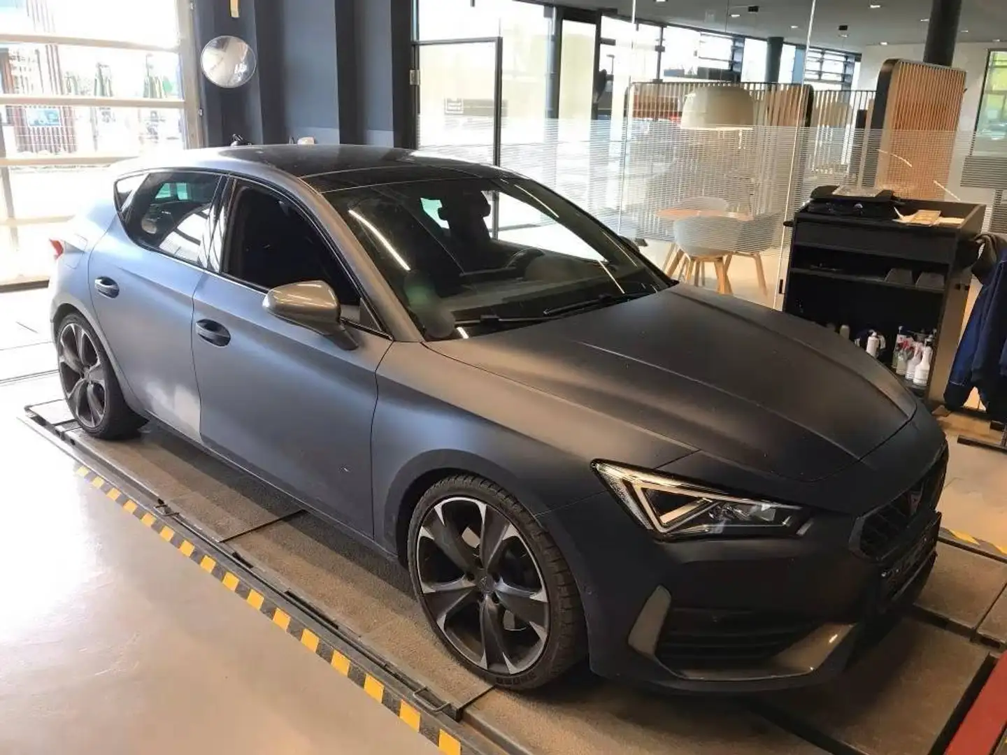 CUPRA Leon León 2.0 TSI VZ DSG 221Kw VZ Azul - 2