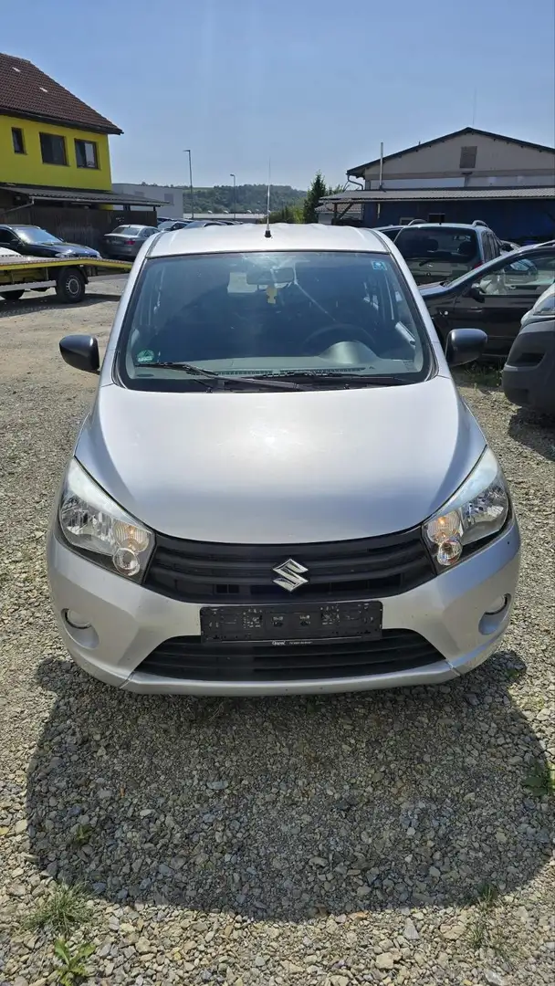 Suzuki Celerio Neuer TÜV, bis 08/2027 - 2