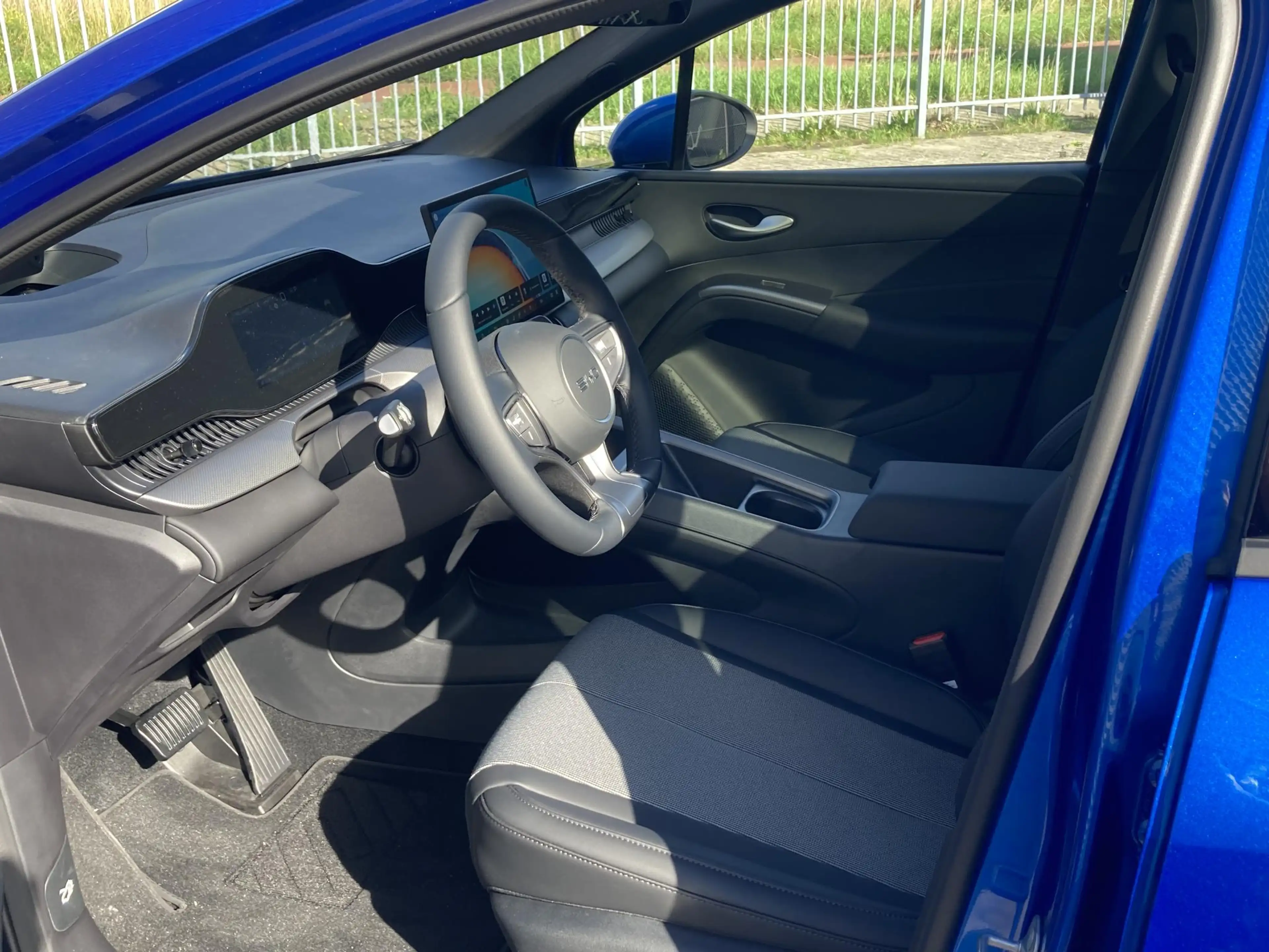 BYD Dolphin G 1.5L DM-i Comfort — photo 13