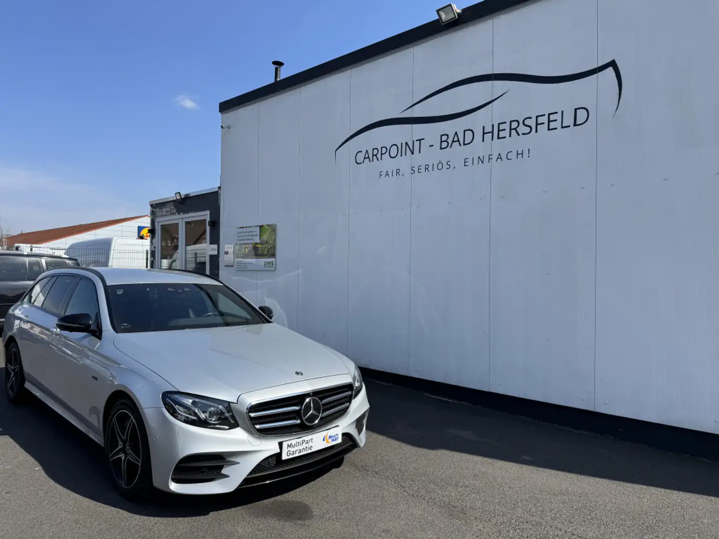 Mercedes-Benz E 300 DE T-MODELL | BURMESTER| WIDESCREEN| AHK| Silber - 1