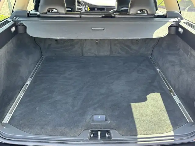 Volvo V70 view 15