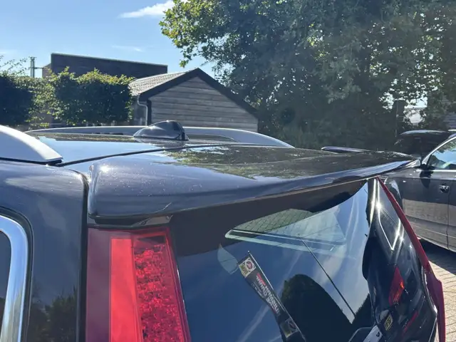 Volvo V70 view 13