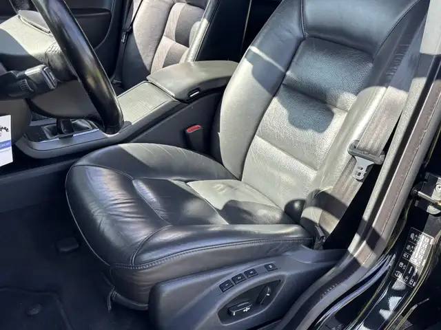 Volvo V70 view 10
