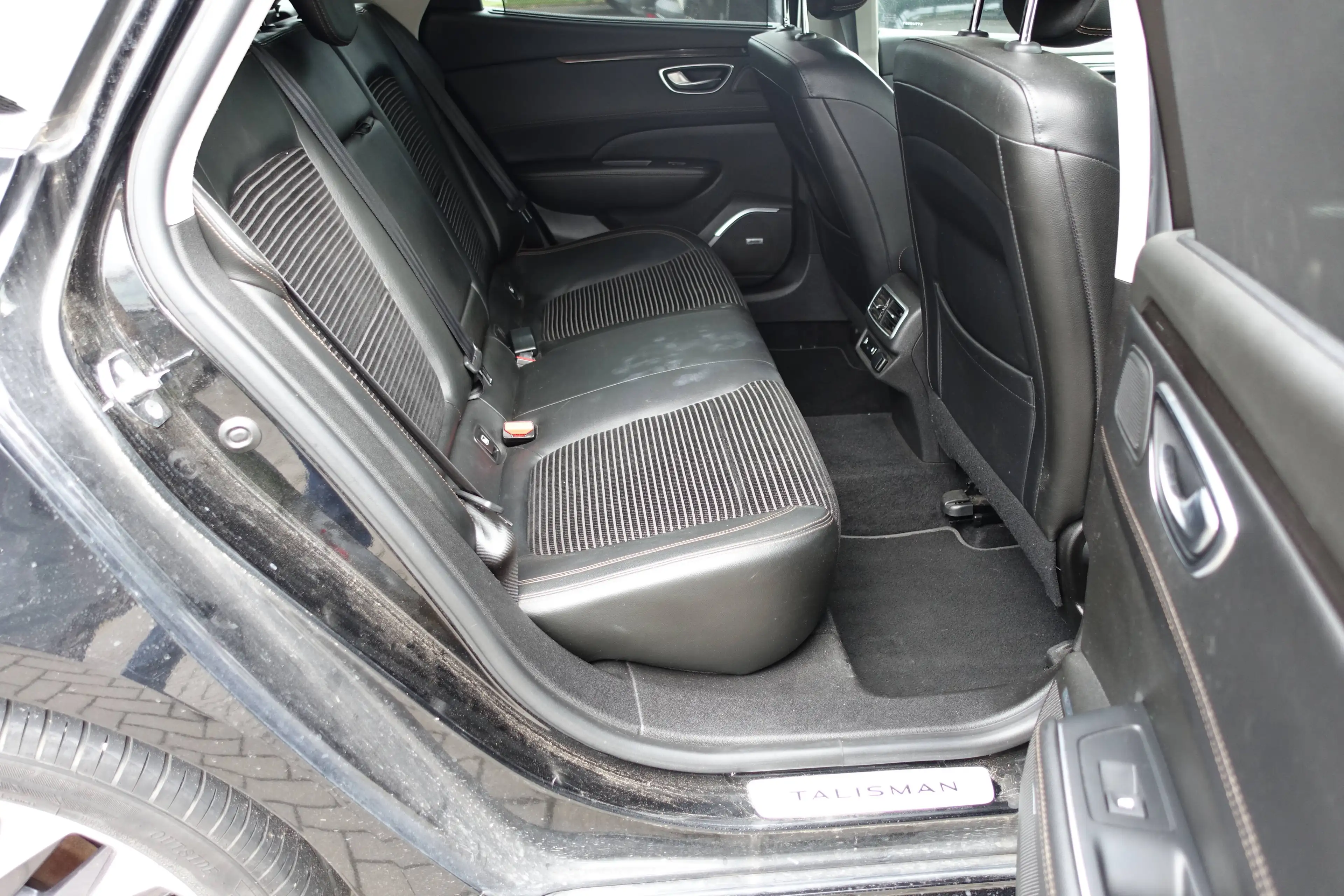 Renault Talisman Talisman SW 1.6 dCi Energy Intens EDC — photo 12