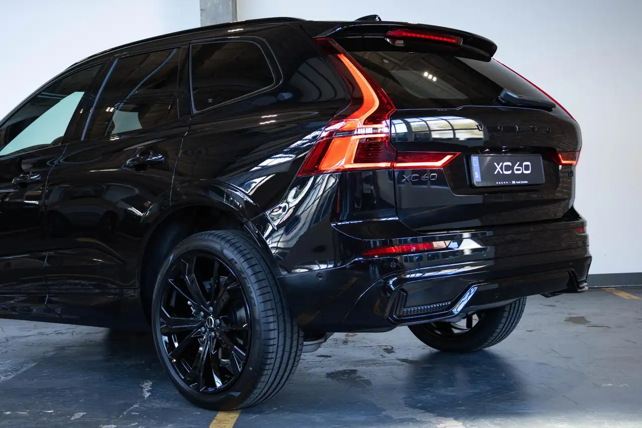 Volvo XC60 2026 — фото 13