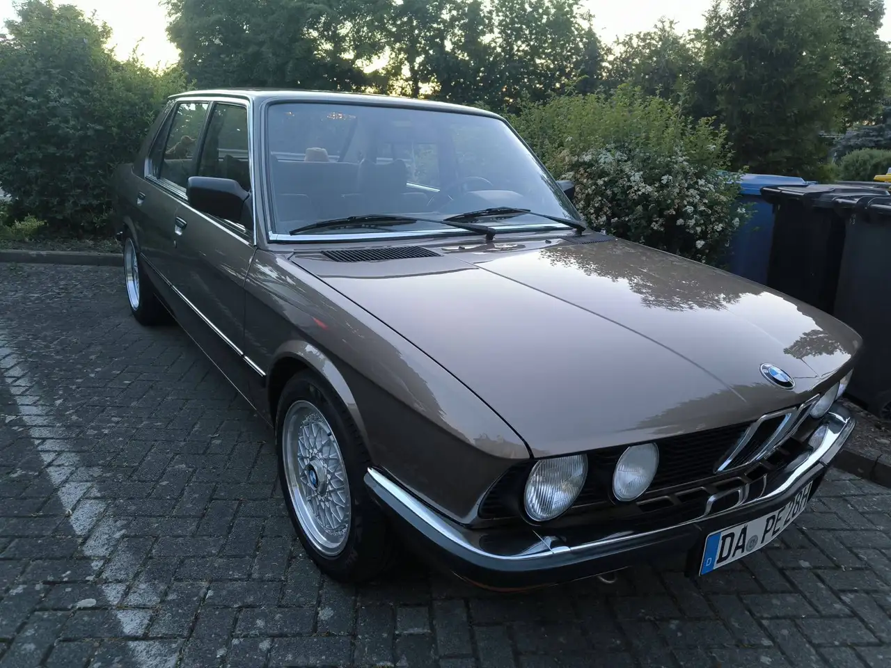 BMW 520 i, foto 2