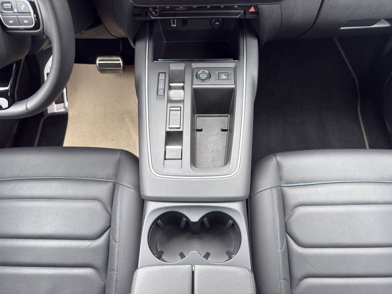 Citroen C5 Aircross PT 130 EAT8 Shine Pack LEDER NAVI — photo 14