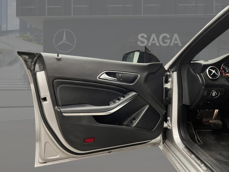 Mercedes-Benz CLA 180 d Urban — photo 11
