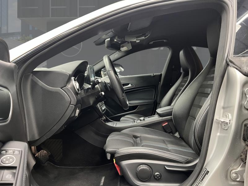 Mercedes-Benz CLA 180 d Urban — photo 10