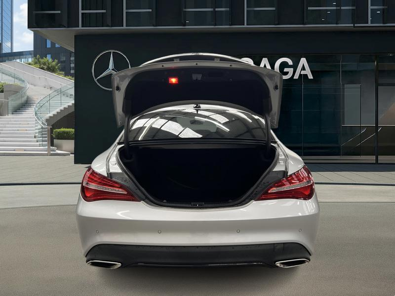 Mercedes-Benz CLA 180 d Urban — photo 6