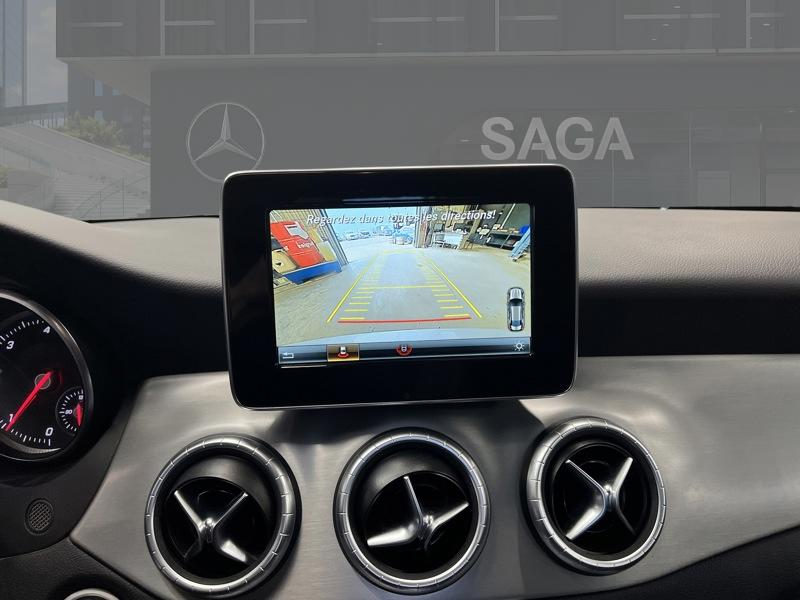 Mercedes-Benz CLA 180 d Urban — photo 12