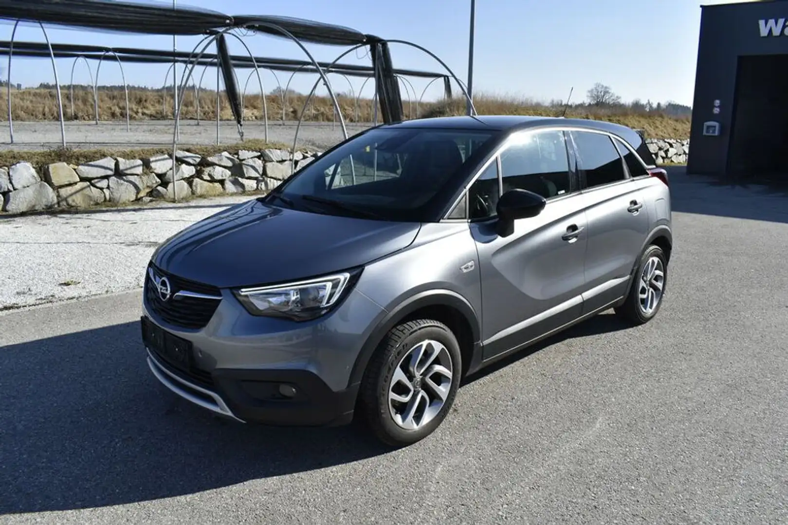 Opel Crossland INNOVATION Grau - 1