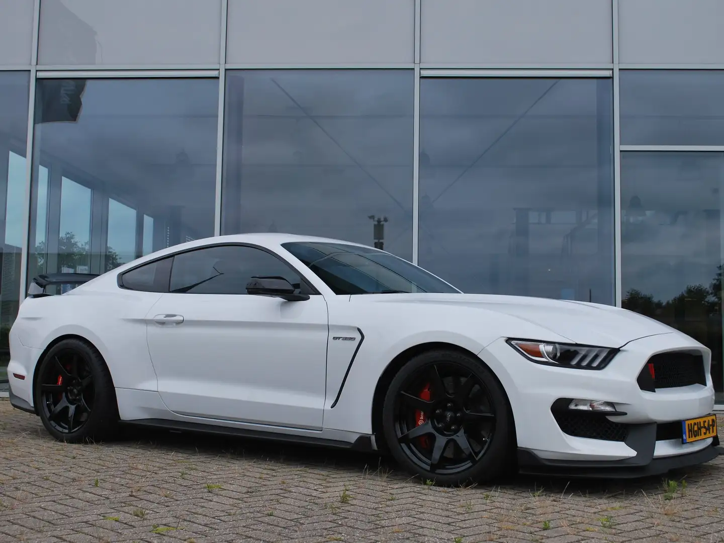 Ford Mustang Shelby GT350R Blanc - 1