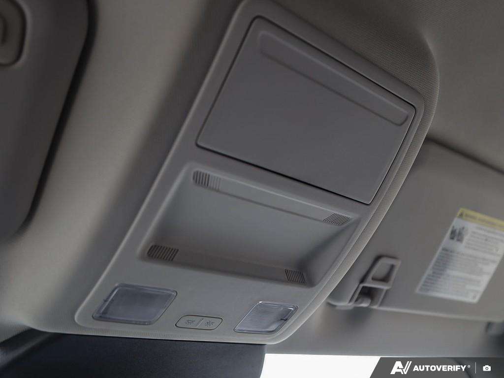 used 2022 Ford Escape car, priced at $25,647