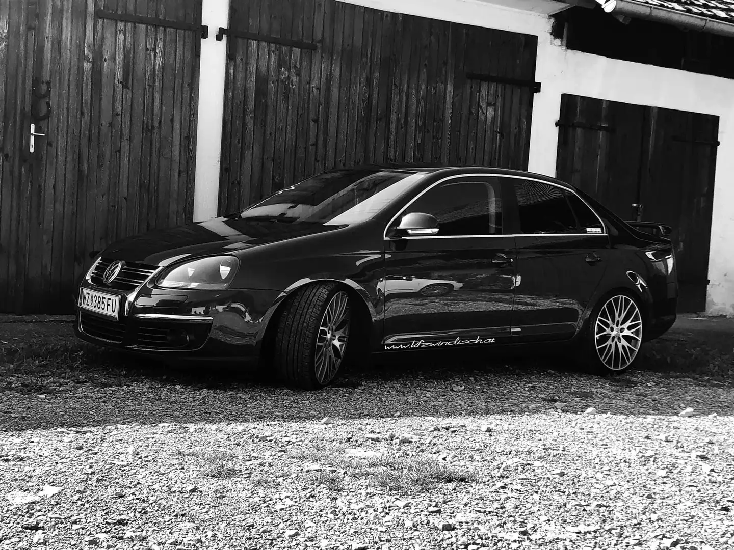 Volkswagen Jetta 1,9 Sportline TDI - 1